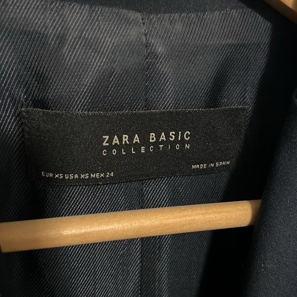 Zara Basic Navy Blue Blazer Size XS - Picture 2 of 2